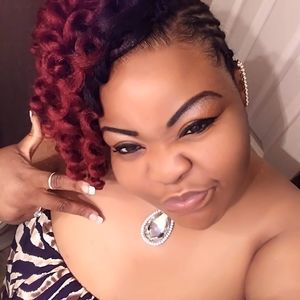 Meet your Posher, Anitra